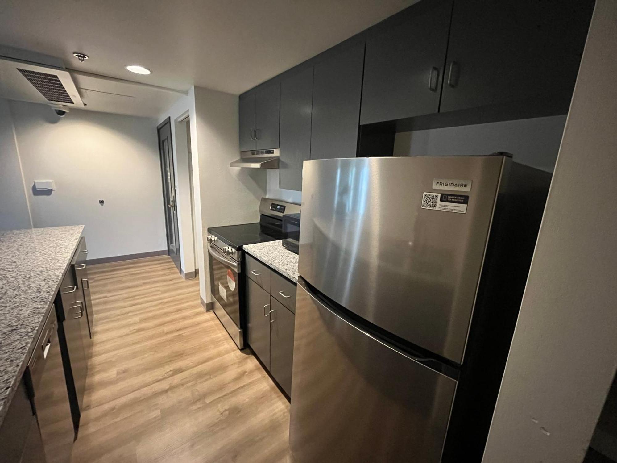 Ramada By Wyndham Milwaukee Hotel Екстериор снимка